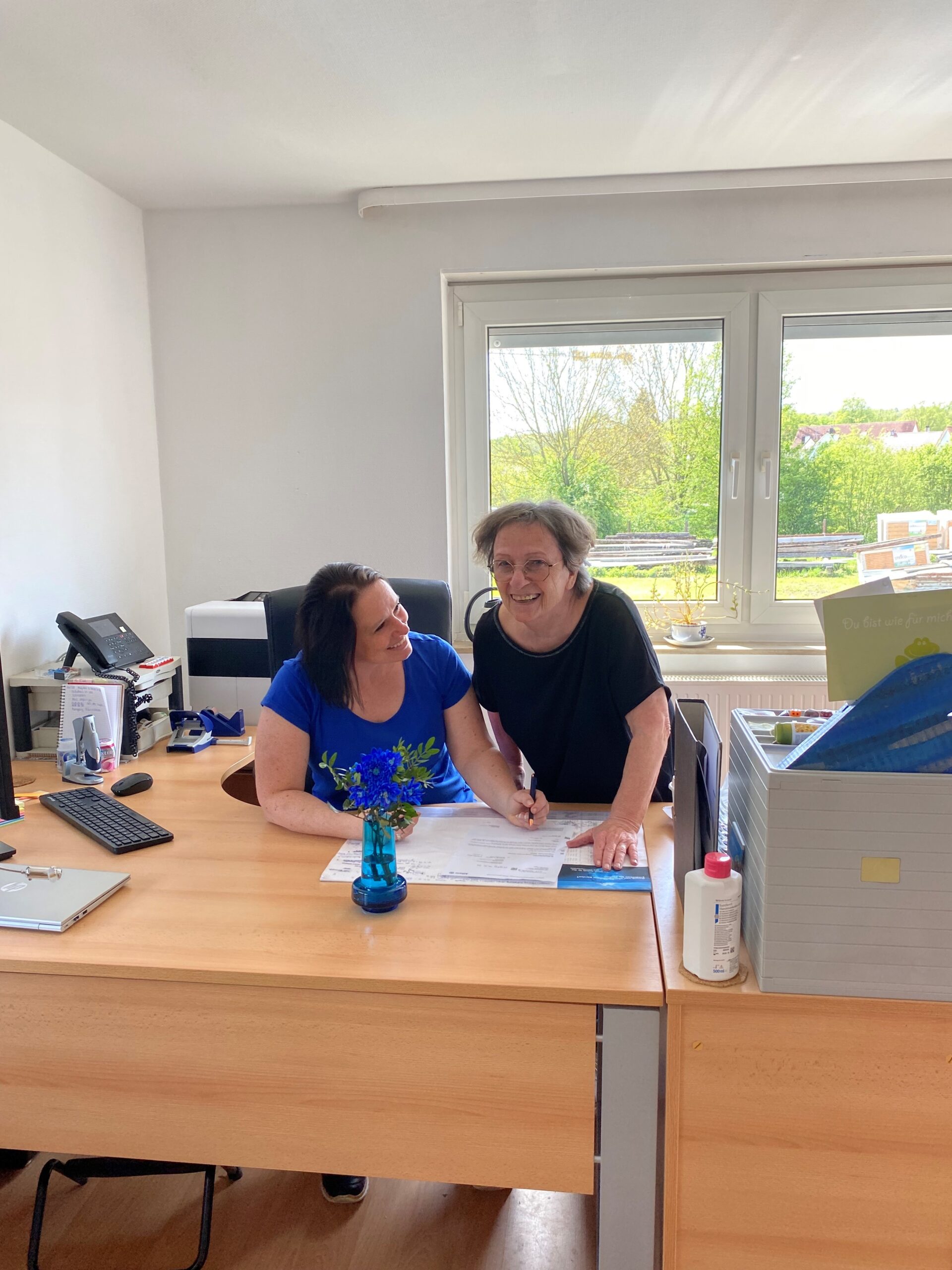 Bild der beiden Geschäftsführerinnen Heidi Konz und Andrea Wehrle.